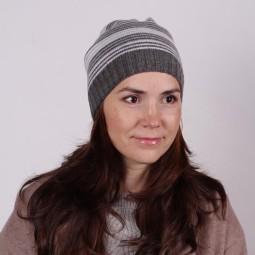 Шапка молодежная Sharpey Т-818 сер/бел