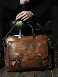 Сумка для ноутбука Chiarugi 54635 brown